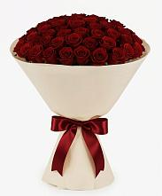 Букет 101 Бордовая роза Блэк Бакарра в Новокасторное