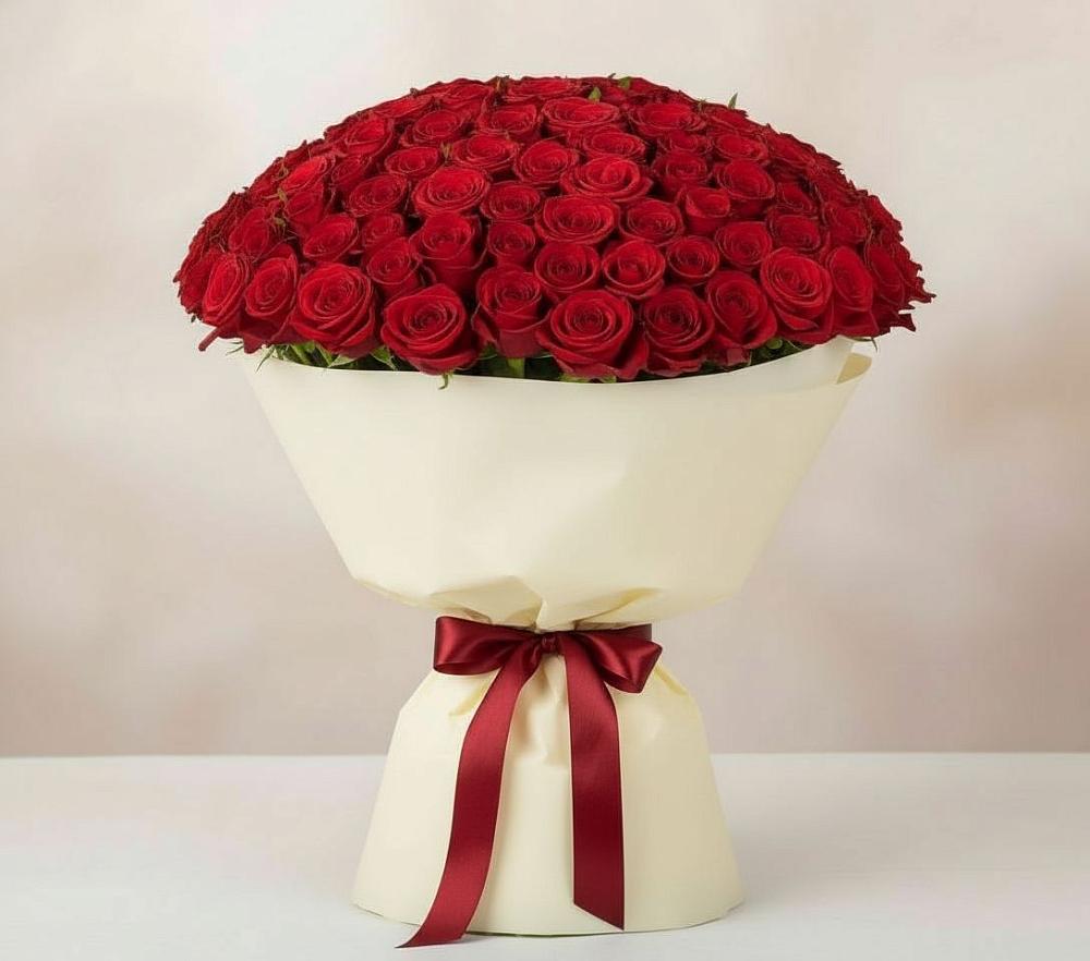 Букет 101 Красная роза Милано в Новокасторное
