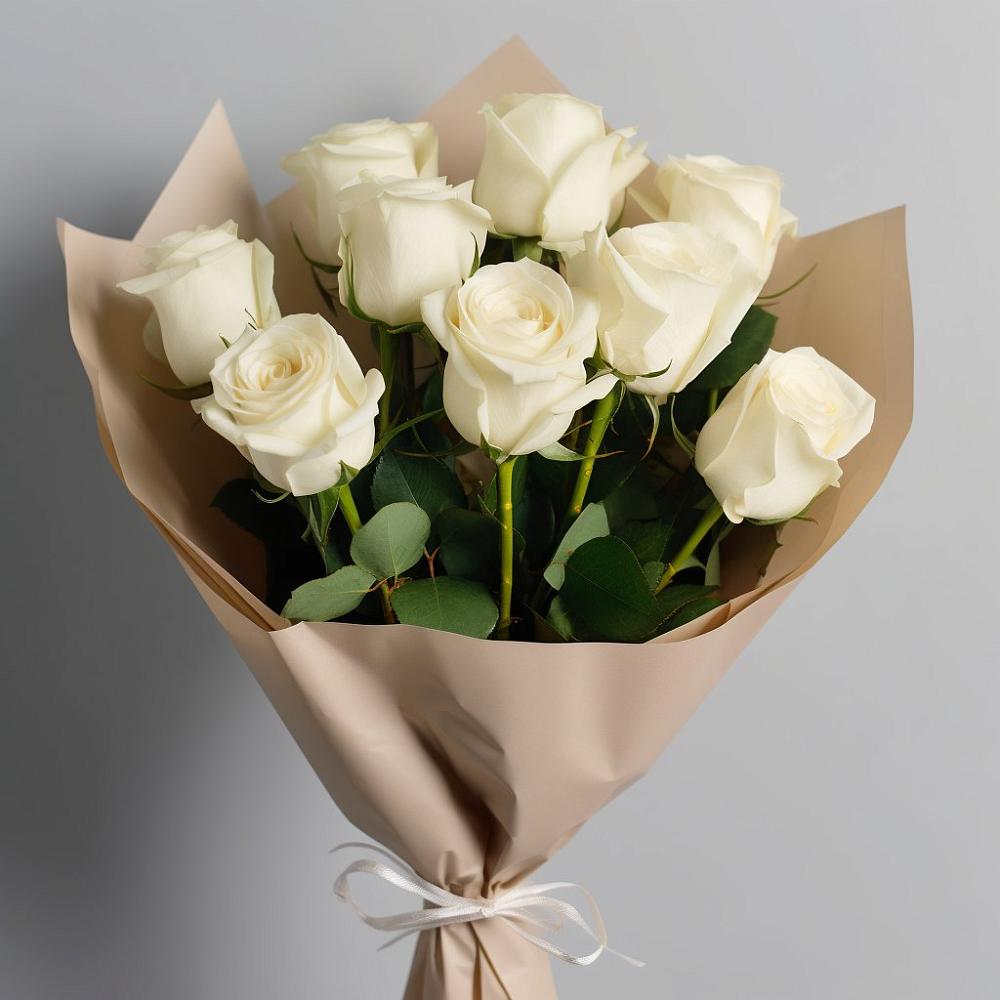 Букет 9 Белых роз Эдлесс Лав в Новокасторное