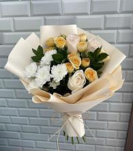 Букет цветов из:  Розы и Хризантемы #REPLACE_PRED# Новокасторное