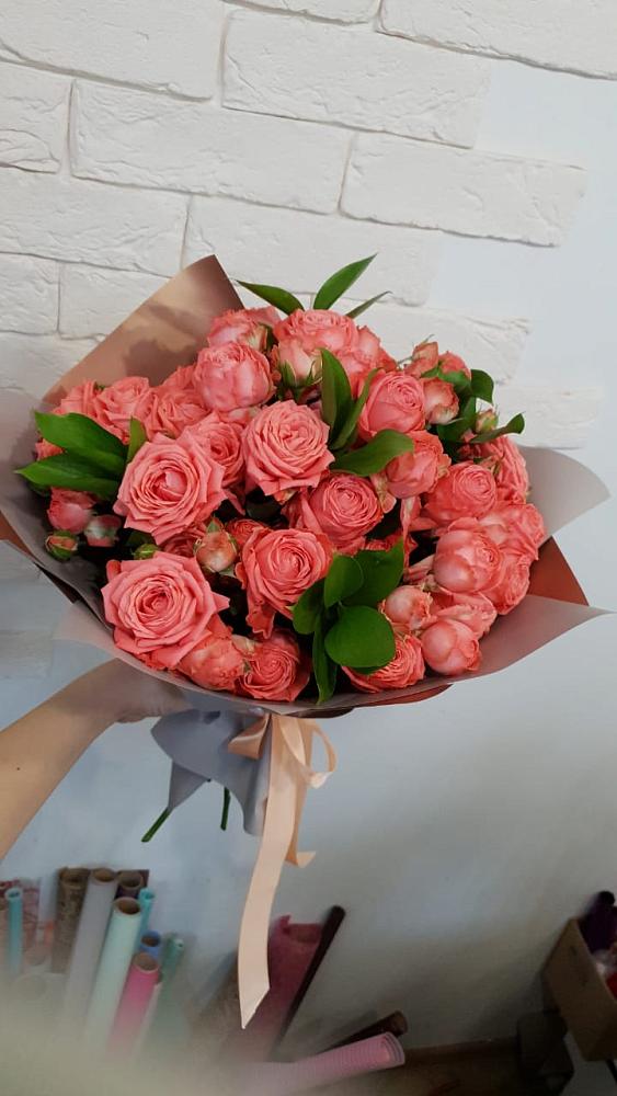 Букет цветов из: Розы в Новокасторное