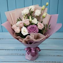 Букет цветов из:  Розы и Лизиантусы #REPLACE_PRED# Новокасторное