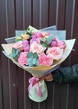 Букет цветов из:  Розы и Гвоздики #REPLACE_PRED# Новокасторное