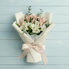 Букет цветов из:  Альстромерии в Новокасторное