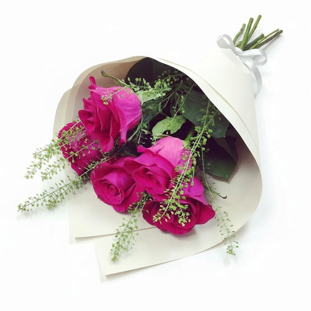 Букет цветов из: Розы в Новокасторное