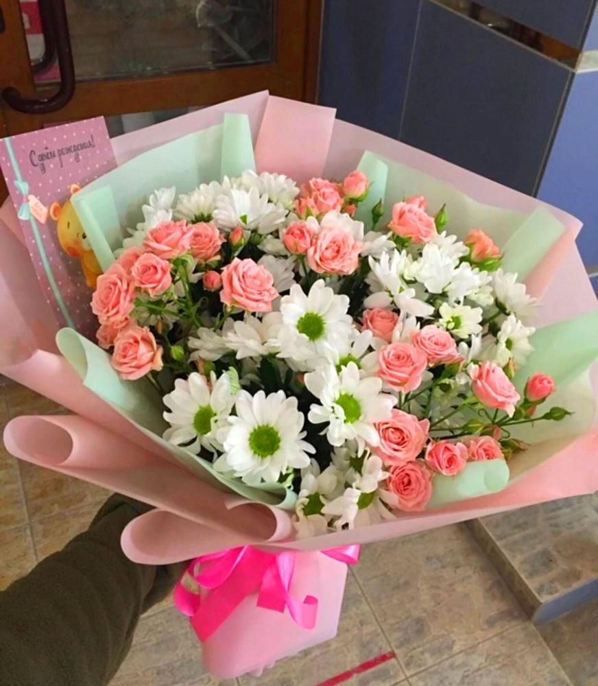 Букет цветов из: Розы и Хризантемы в Новокасторное