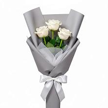 Букет 3 белые розы #REPLACE_PRED# Новокасторное