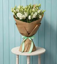 Букет цветов из:  Лизиантусы в Новокасторное