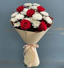 Букет цветов из:  Розы и Хризантемы в Новокасторное