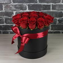 Цветочная композиция из Розы в шляпной коробке в Новокасторное