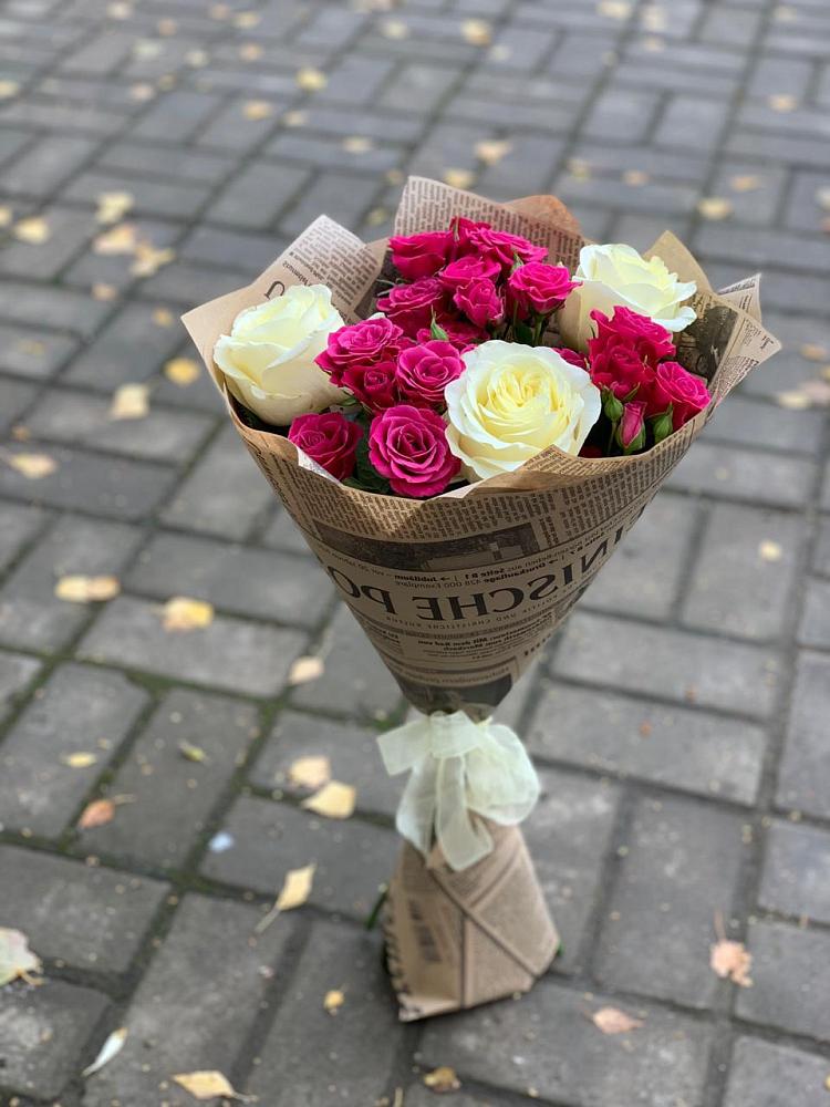 Букет цветов из: Розы в Новокасторное