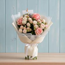 Букет цветов из:  Розы в Новокасторное