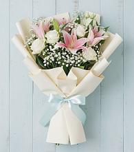 Букет цветов из:  Лилии в Новокасторное