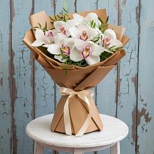 Букет цветов из:  Орхидеи и Розы #REPLACE_PRED# Новокасторное