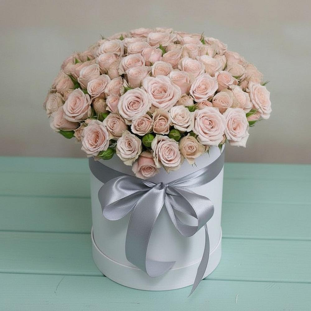 Цветочная композиция из Розы в шляпной коробке в Новокасторное